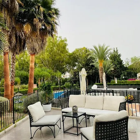 Appartement Senorio De Gonzaga- Cozy Patio With Own Access To Pool